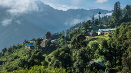Off To The Hills? Make Sure You Pack These 6 Essentials For Your Trip