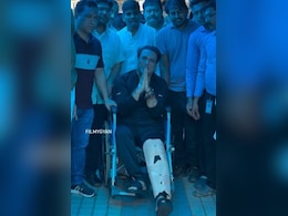 अस्पताल से डिस्चार्ज हुए गोविंदा, पहला वीडियो आया सामने, फैंस के चेहरे पर लौटी मुस्कान अस्पताल से डिस्चार्ज हुए गोविंदा, पहला वीडियो आया सामने, फैंस के चेहरे पर लौटी मुस्कान