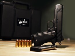 अब अमेरिका को हथियार बेचेगा यूपी, वेब्ले 455 रिवॉल्वर क्यों इतनी है खास?