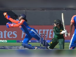 "One Of The Greatest Catches": Richa Ghosh's Absolute Stunner In India vs Pakistan Women's T20 World Cup. Watch