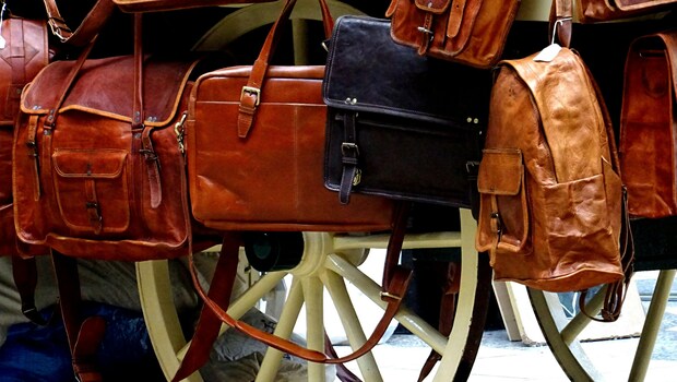 Best Deals On Bags From Myntra