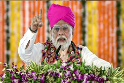 "Congress Using Drug Money To Contest Polls": PM Modi "Congress Using Drug Money To Contest Polls": PM Modi