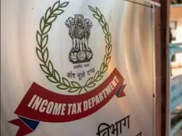 झारखंड में चुनाव से पहले IT का बड़ा एक्शन, सीएम सोरेन के सलाहकार समेत 7 अन्य ठिकानों पर रेड झारखंड में चुनाव से पहले IT का बड़ा एक्शन, सीएम सोरेन के सलाहकार समेत 7 अन्य ठिकानों पर रेड