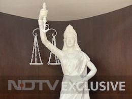 Exclusive : 'न्याय की देवी' की नई प्रतिमा कैसे 3 महीने में हुई तैयार? मूर्तिकार ने बताया, CJI का कितना रोल Exclusive : 'न्याय की देवी' की नई प्रतिमा कैसे 3 महीने में हुई तैयार? मूर्तिकार ने बताया, CJI का कितना रोल