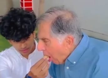 Watch: Throwback To Ratan Tata's Simplest Birthday Cake Watch: Throwback To Ratan Tata's Simplest Birthday Cake