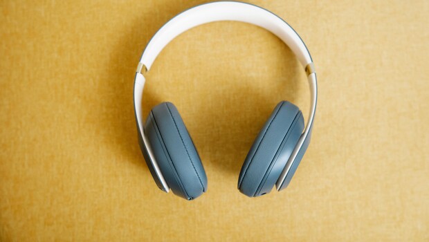 Best Deals On Noise Cancelling And Open-Back Headphones