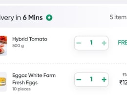 Swiggy Instamart User Complains About Free Tomatoes He "Cannot Remove", Internet Gives Mixed Reaction Swiggy Instamart User Complains About Free Tomatoes He "Cannot Remove", Internet Gives Mixed Reaction