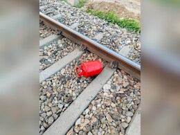 उत्तराखंड में रेलवे ट्रैक पर मिला गैस सिलेंडर, मालगाड़ी को बेपटरी करने की साजिश