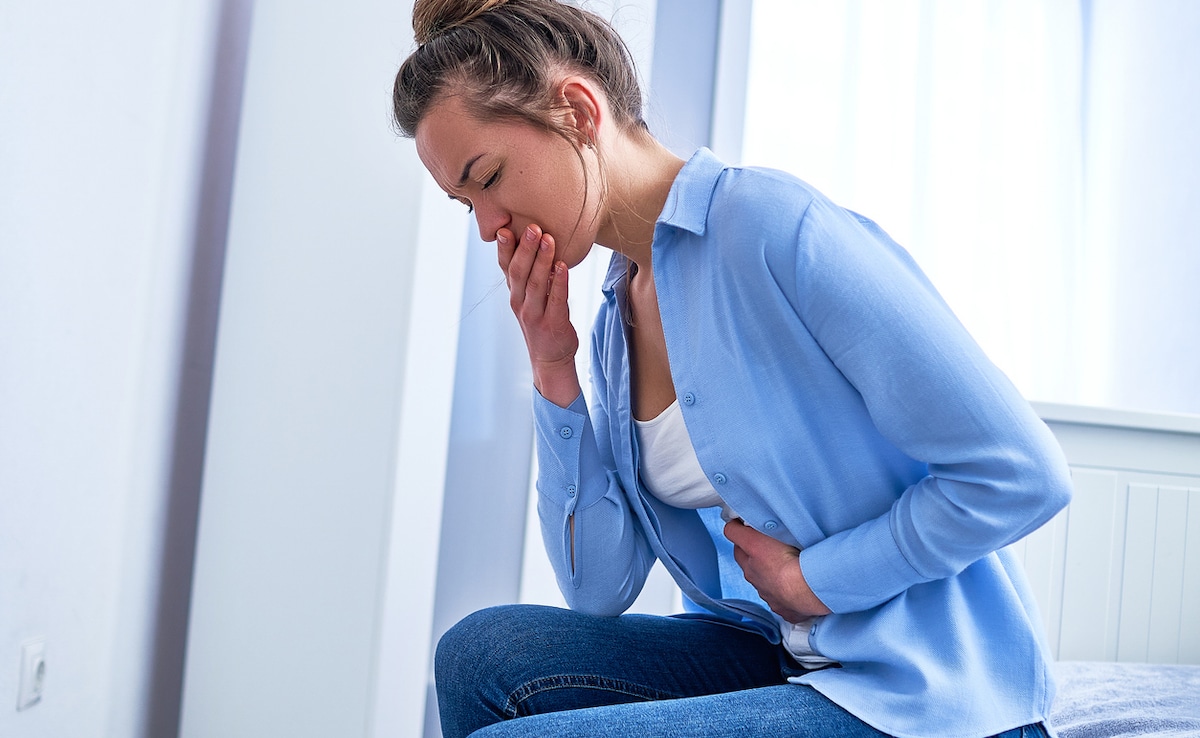 क्या सुबह उठते ही होता है उल्टी जैसा मन, मौसम में बदलाव या वायरल इंफेक्शन है वजह? जान लीजिए कारण