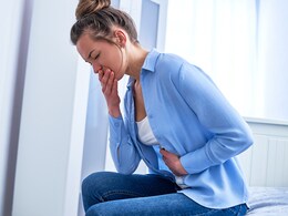 5 Foods To Eat (And 5 To Avoid) When You Have Nausea