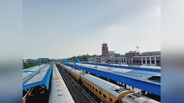 Special Train List: दिवाली-छठ पूजा पर बिहार-बंगाल के लिए चलेगी स्पेशल ट्रेन, देखें टाइमिंग और स्टॉपेज