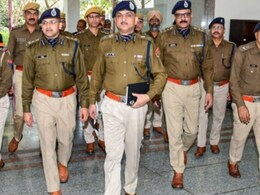 SI Paper Leak Case: SOG को मिली मोनिका-रेणु समेत चार ट्रेनी एसआई की रिमांड, फिर होगा बड़ा खुलासा SI Paper Leak Case: SOG को मिली मोनिका-रेणु समेत चार ट्रेनी एसआई की रिमांड, फिर होगा बड़ा खुलासा