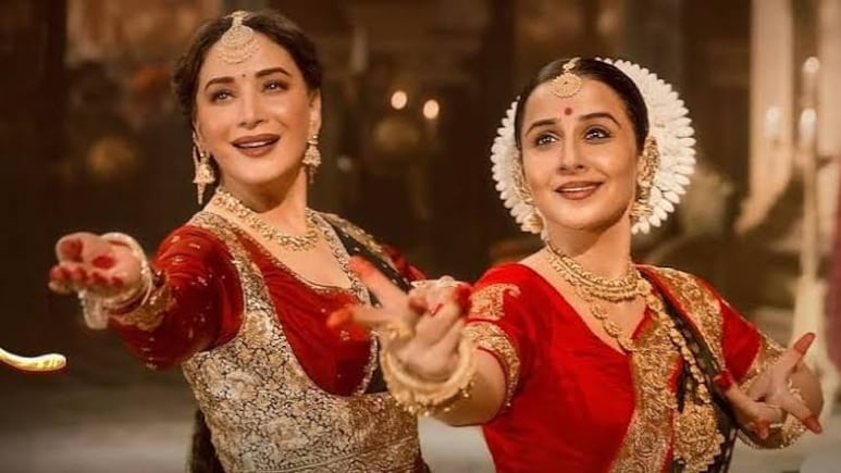 Bhool Bhulaiyaa Song Ami Je Tomar 3.0: It's Vidya Balan And Madhuri Dixit's World, We Are Just Living In It
