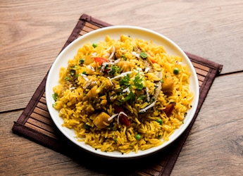 Maharashtrian Masala Rice Recipe: Easy One-Pot Rice You Can Cook Anytime