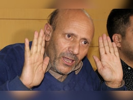 Jailed J&K MP Allowed To Attend Parliament Between July 24 And August 4 Jailed J&K MP Allowed To Attend Parliament Between July 24 And August 4