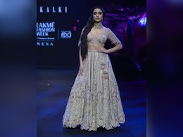 Shraddha Kapoor Exudes Glamour In A Light Pink Lehenga Set As She Walks For Kalki At LFW X FDCI Shraddha Kapoor Exudes Glamour In A Light Pink Lehenga Set As She Walks For Kalki At LFW X FDCI