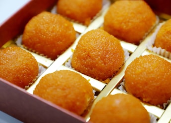 Food Safety Department Makes Feedback App Mandatory For Sweet Shops In Prayagraj Food Safety Department Makes Feedback App Mandatory For Sweet Shops In Prayagraj