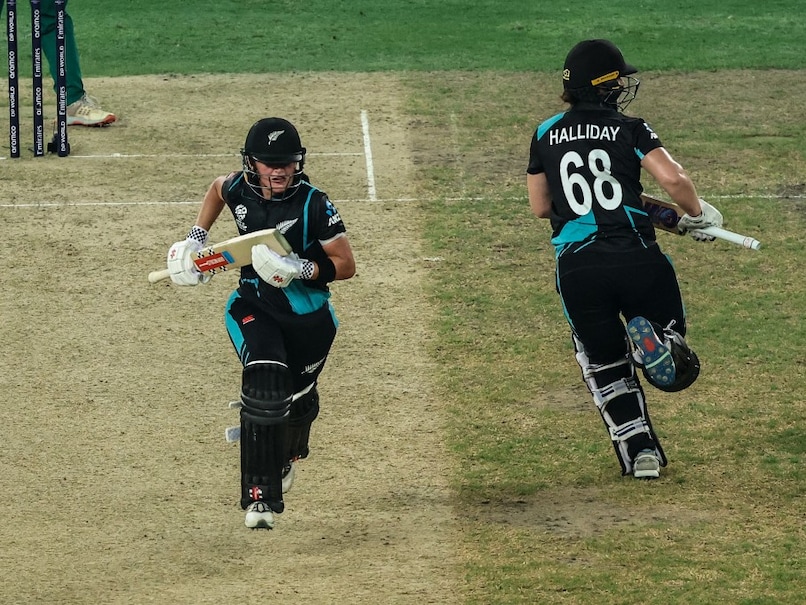 kl1fisq new zealand women दक्षिण अफ्रीका बनाम न्यूजीलैंड फाइनल लाइव स्कोर अपडेट, महिला टी20 विश्व कप 2024