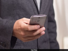 Teachers In Delhi Schools Asked To Avoid Using Mobiles In Classes Teachers In Delhi Schools Asked To Avoid Using Mobiles In Classes