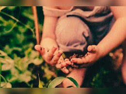 2 वर्षांचा चिमुरडा माती खातो, मावस भावाने गळा आवळला; जागेवरच मृत्यू  