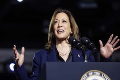 Kamala Harris Slams Donald Trump In Her Closing Speech Kamala Harris Slams Donald Trump In Her Closing Speech