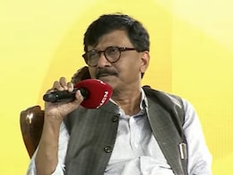 2 Men Seen Outside Sanjay Raut's Bungalow Were Testing Mobile Network: Cops 2 Men Seen Outside Sanjay Raut's Bungalow Were Testing Mobile Network: Cops