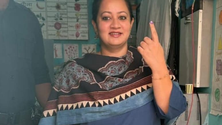 नाना बने राव इंद्रजीत सिंह, बेटी और मंत्री आरती राव सेरोगेसी से बनीं सिंगर मदर, जानें क्या है बेटे का नाम