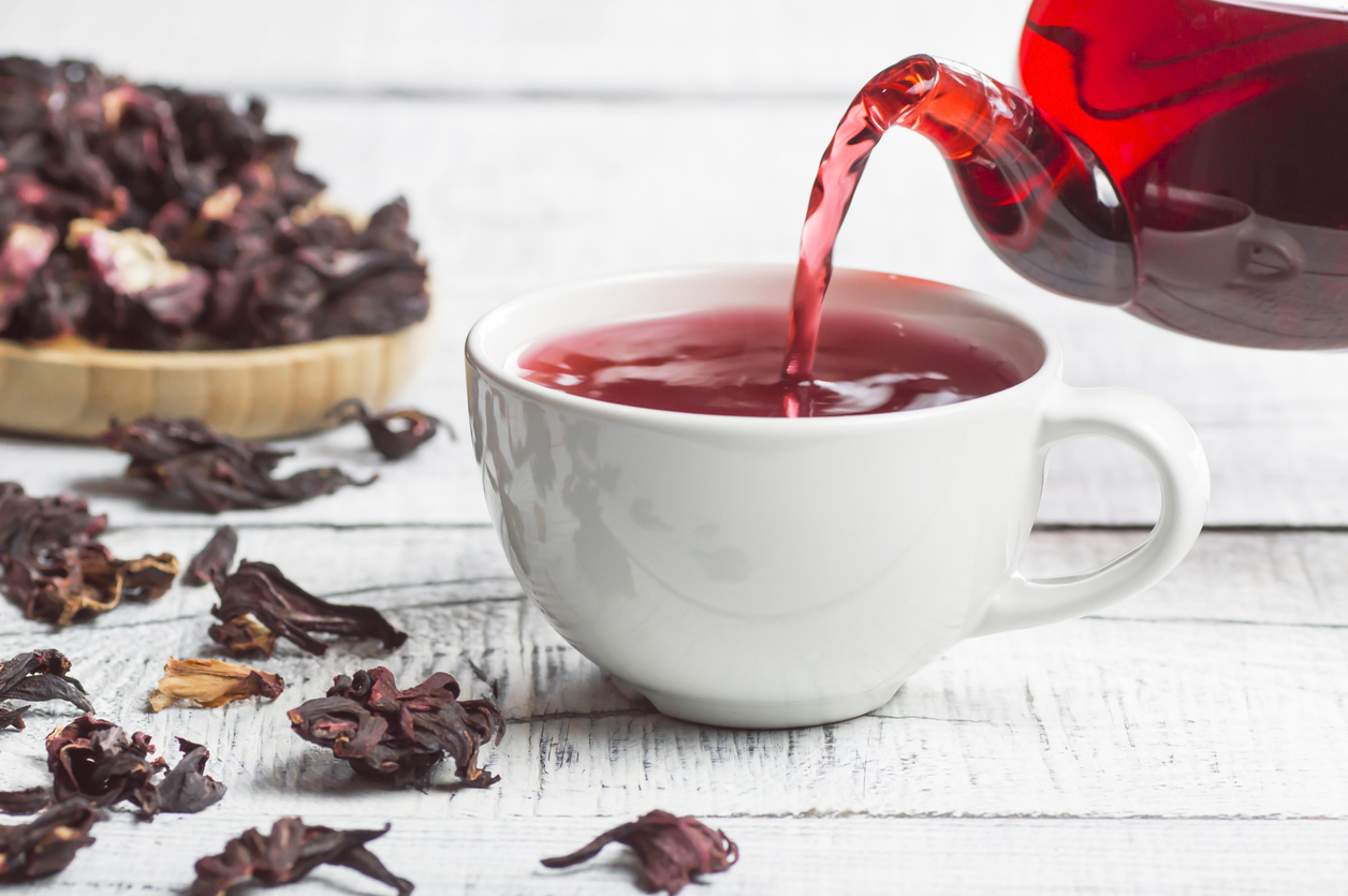 Hibiscus tea reduces high blood pressure naturally, lowers bad cholesterol, promoting a healthy heart
