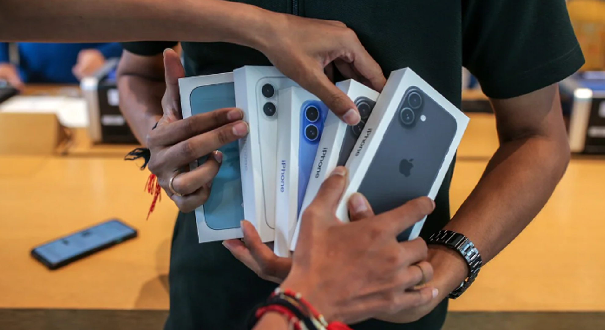 Report: Surge In IPhone Exports From India, Dependency On China Reduces