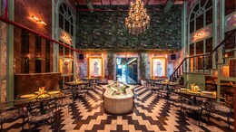 Cedar Club House Is One Of The Most Beautiful Restaurants In Delhi. How's The Food And Drinks? Here's My Experience