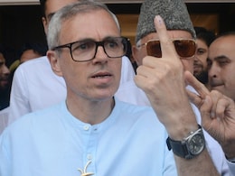 उमर अब्दुल्ला बनेंगे जम्मू-कश्मीर के मुख्यमंत्री : नेशनल कॉन्फ़्रेंस नेता डॉ फ़ारुक अब्दुल्ला उमर अब्दुल्ला बनेंगे जम्मू-कश्मीर के मुख्यमंत्री : नेशनल कॉन्फ़्रेंस नेता डॉ फ़ारुक अब्दुल्ला