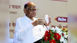 महाराष्ट्र : MVA में सीट बंटवारे का 'संकट' सुलझाने शरद पवार के पास पहुंचे शिवसेना और कांग्रेस के नेता