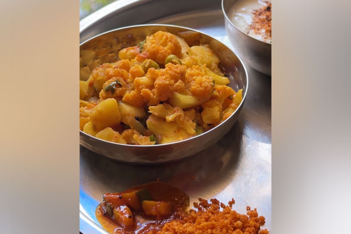 Aishwarya Sane's Healthy Cauliflower Sabji Recipe with Minimal Oil
