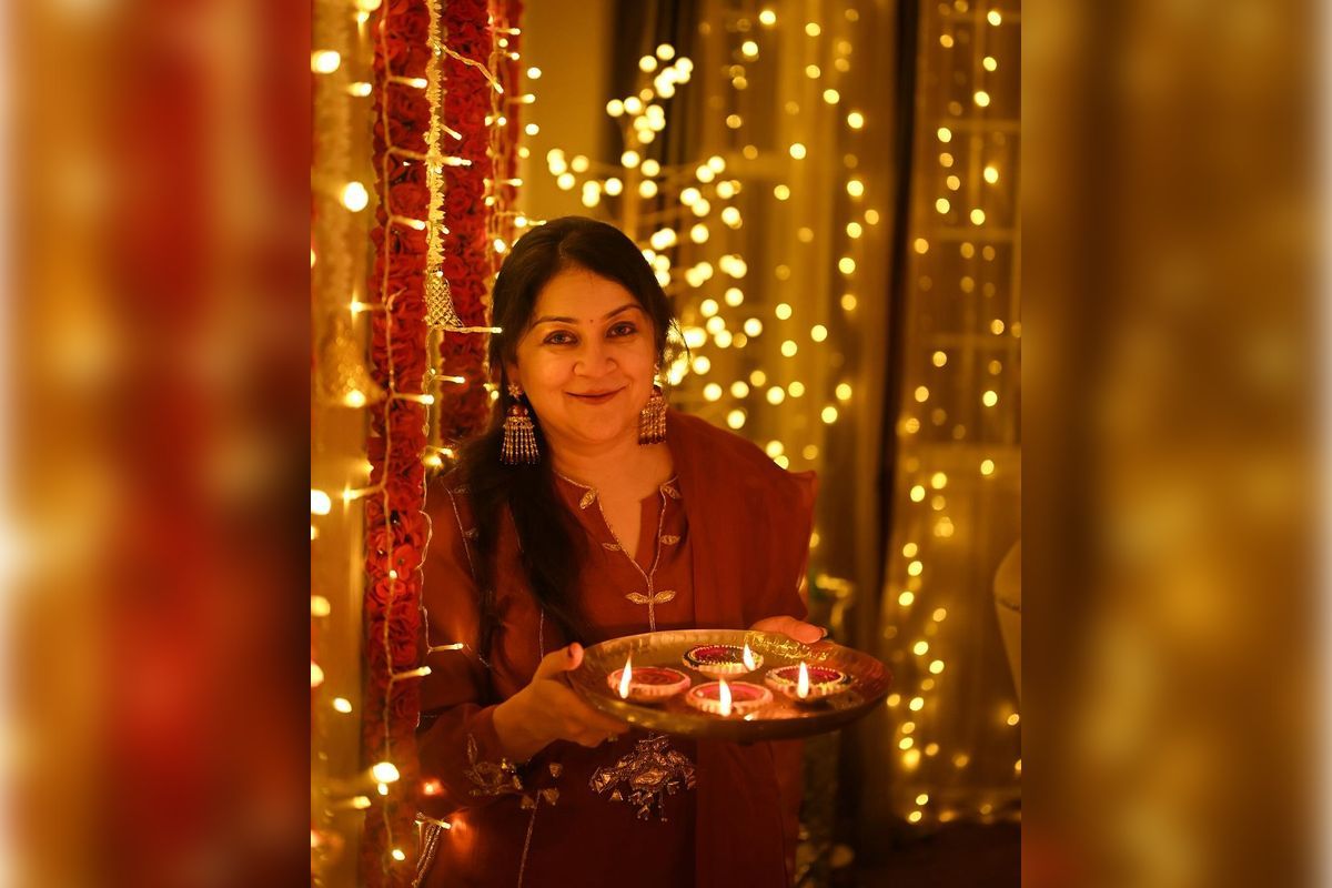 Nidhi Bothra Shares Her Fasting-Friendly Roasted Tomato Chutney Recipe