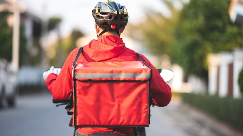 Food Delivery Apps vs Restaurant's Own Delivery: How GST 2.0 Will Affect Your Bill