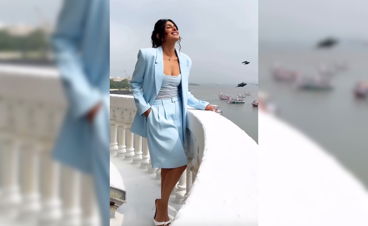 Follow Priyanka Chopra To Her "Favourite Gateway" In Mumbai With Our