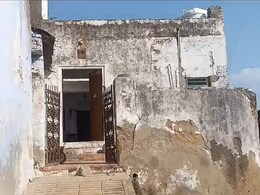 सीकरः डाक विभाग के कर्मचारी ने बंद कमरे में किया सुसाइड, कई दिनों से परिजनों से नहीं कर रहा था बातचीत