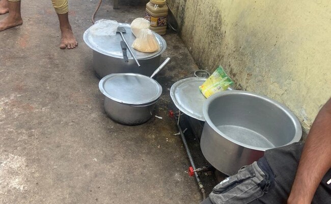 Momos Outlet In Hyderabad Raided By Officials After Complaints Of Serious Health Issues