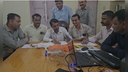 MP News: रिश्वत लेते पकड़ा गया रोजगार सहायक, बोला- "सत्य के लिए भगत सिंह भी फांसी चढ़े"