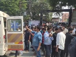 बिहार जहरीली शराब मामला:  छपरा और सिवान में फिर पसरा मातम, 28 की मौत, तेजस्वी ने सरकार से पूछे सवाल बिहार जहरीली शराब मामला:  छपरा और सिवान में फिर पसरा मातम, 28 की मौत, तेजस्वी ने सरकार से पूछे सवाल