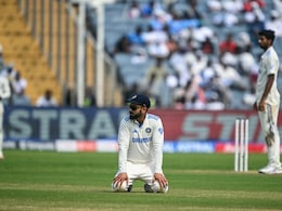 Watch: Pune Crowd Chants "Virat Kohli Ko Bowling Do" During 2nd Test Against New Zealand Watch: Pune Crowd Chants "Virat Kohli Ko Bowling Do" During 2nd Test Against New Zealand