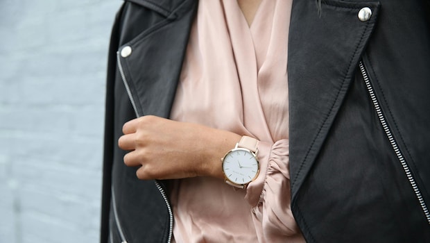 Best Deals On Women's Watches From Myntra