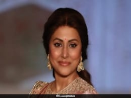 Hina Khan Ramp Walk: कैंसर से जूझ रहीं हिना खान बन रहीं मिसाल, अब मनीष मल्होत्रा के शो में किया रैंप वॉक Hina Khan Ramp Walk: कैंसर से जूझ रहीं हिना खान बन रहीं मिसाल, अब मनीष मल्होत्रा के शो में किया रैंप वॉक
