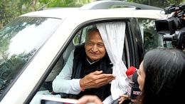जयराम रमेश ने ECI पर&nbsp;लगाया रिजल्ट 'अपडेट करने में देरी' का आरोप, गहलोत बोले - उन्होंने कुछ सोच कर ही बोला होगा&nbsp;