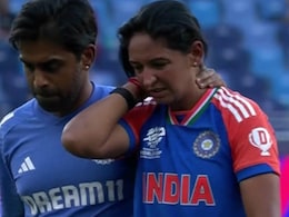Watch: Harmanpreet Kaur Suffers Neck Injury, Leaves Field In Tears Against Pakistan Watch: Harmanpreet Kaur Suffers Neck Injury, Leaves Field In Tears Against Pakistan