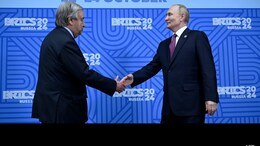 UN Chief Tells Putin Invasion Of Ukraine Violates International Law