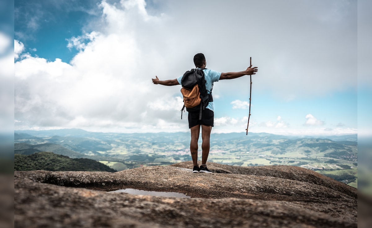 दोस्तों नहीं, अब अकेले ट्रिप पर निकल रहा है यूथ, जानिए Solo Travel क्यों हो रहा है पॉपुलर