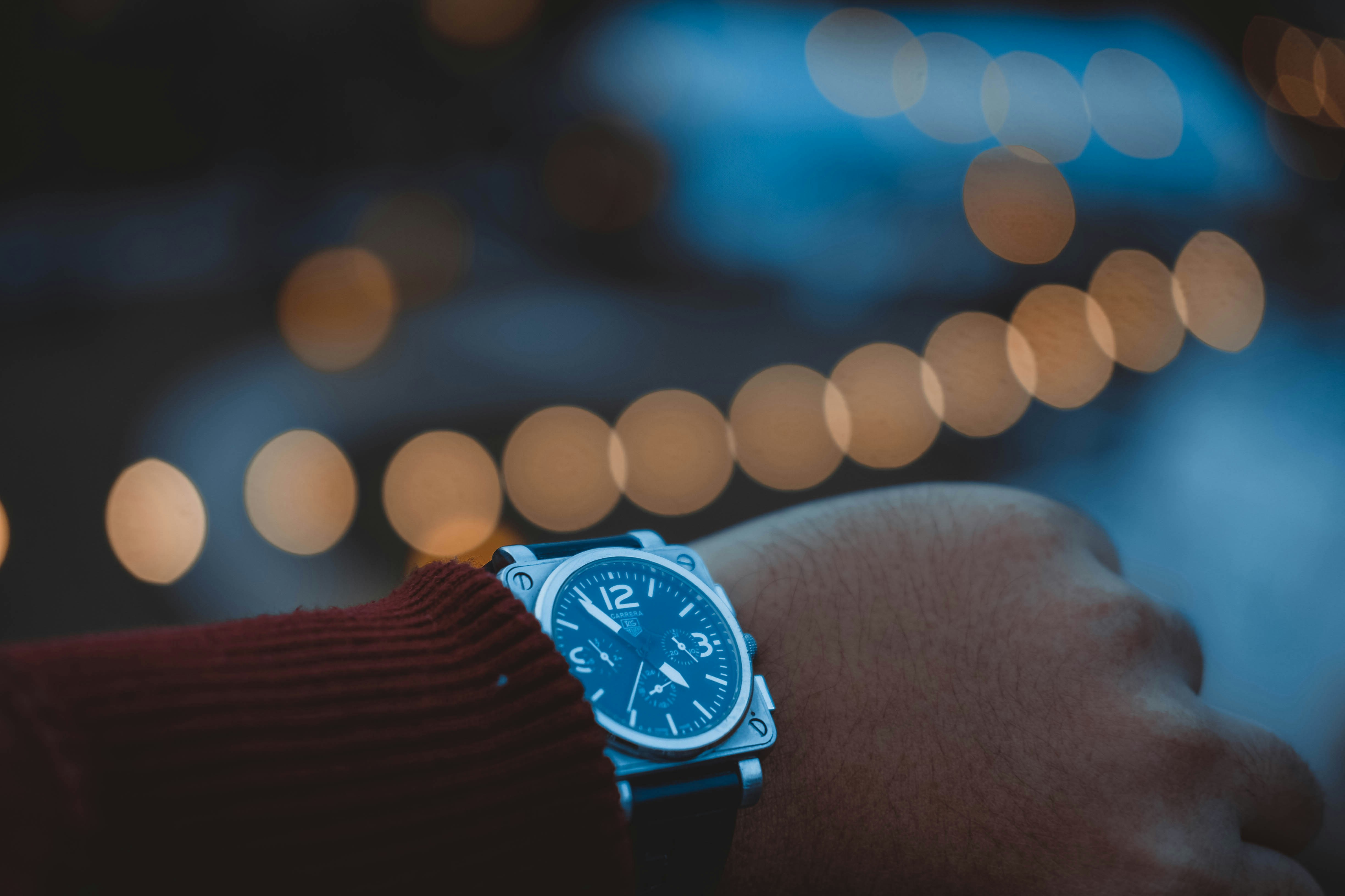 Best Deals On Coach Watches From Myntra
