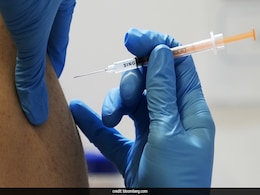 US Health Advisers Back Pfizer, Merck Pneumonia Shots For Adults Over 50 US Health Advisers Back Pfizer, Merck Pneumonia Shots For Adults Over 50