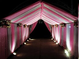 गरबा पंडाल में लड़के के साथ दरिंदगी, रोते हुए मां बोली- घटना CCTV में रिकॉर्ड